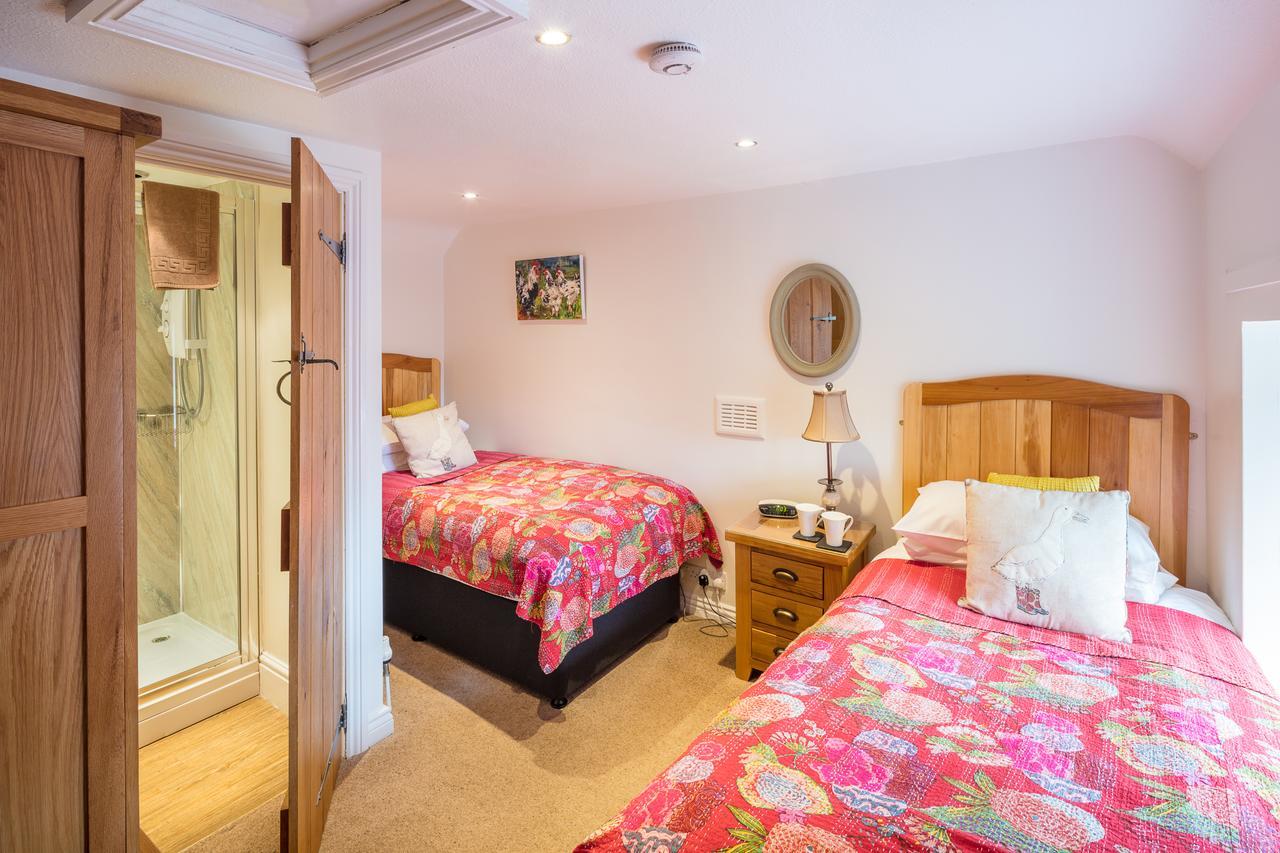 Holly Cottage B&B Pilsley (Derbyshire Dales) Exterior photo